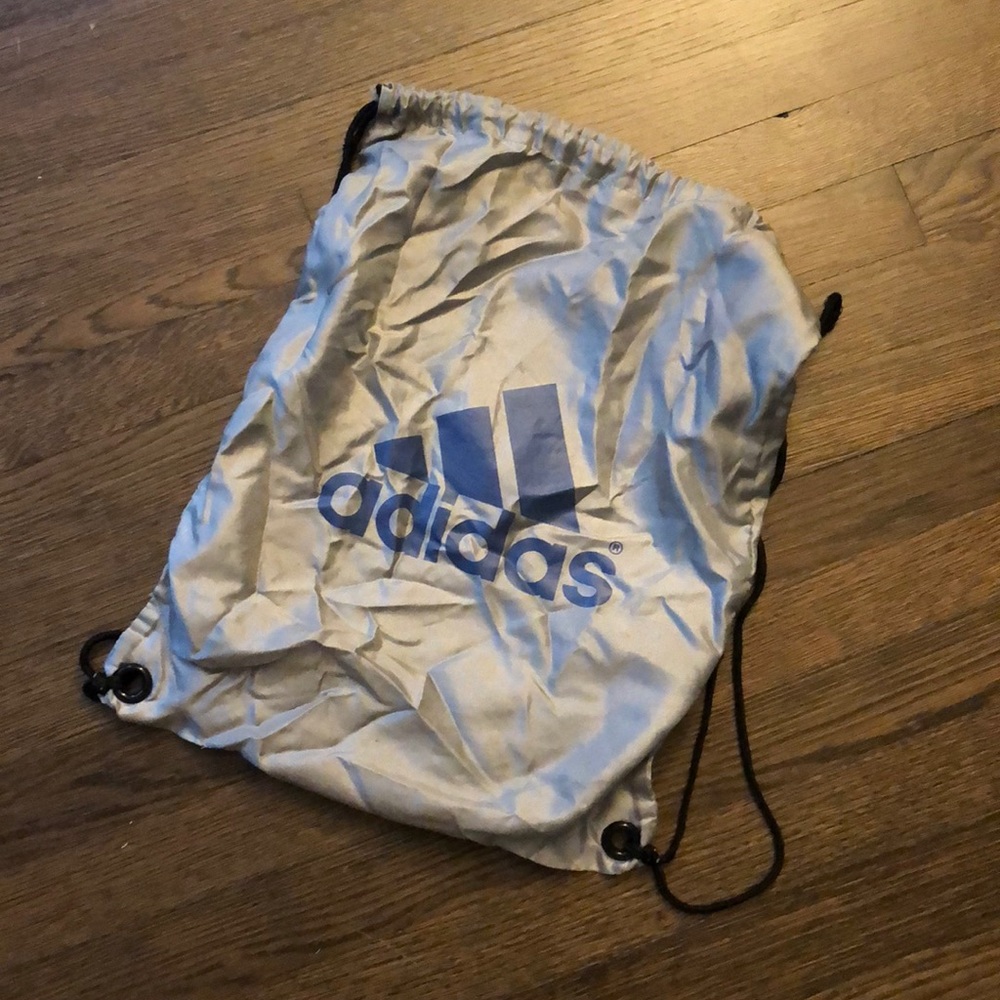 💋💋💋3 for $20💋💋💋 Adidas Draw string bag